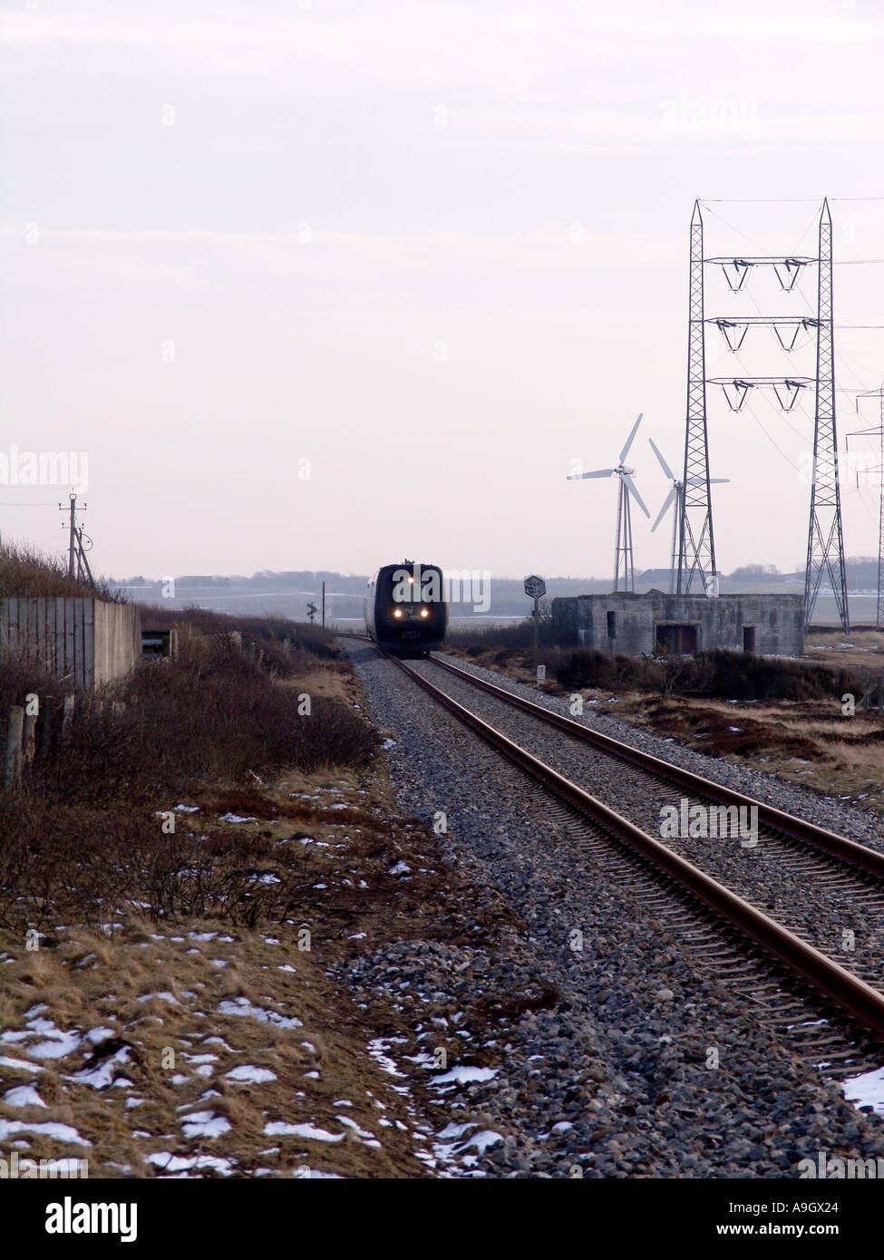 Dänische produzierten IC 3 Zug auf der Strecke Stockfoto