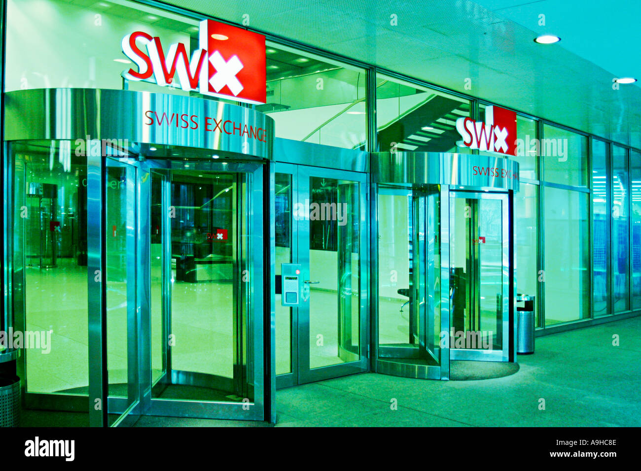 Schweiz Zürich Börse Eingang Drehtür Stockfoto