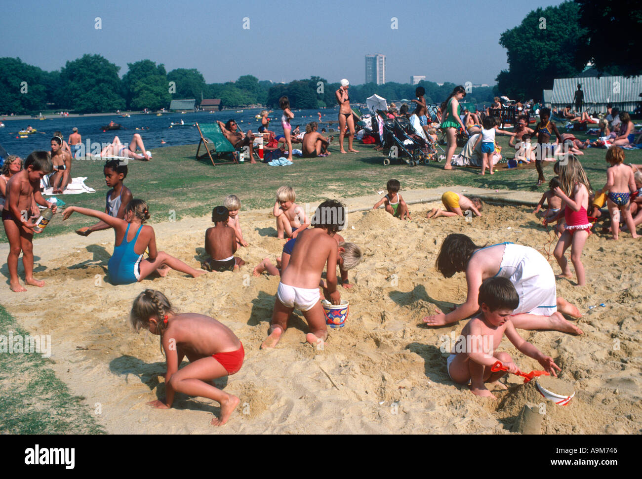 Sommer im Hyde Park London England SB Stockfoto