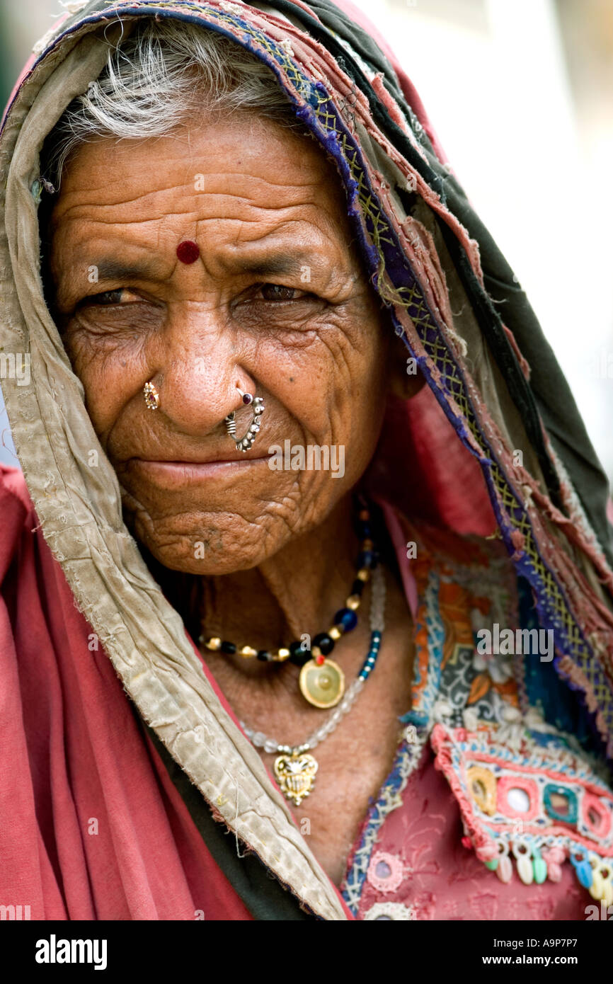 Indische Stammes-Frauen-Porträt Stockfoto