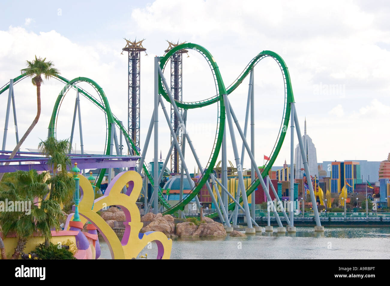 Der unglaubliche Hulk Roller Coaster Abenteuerinsel Orlando Florida Stockfoto