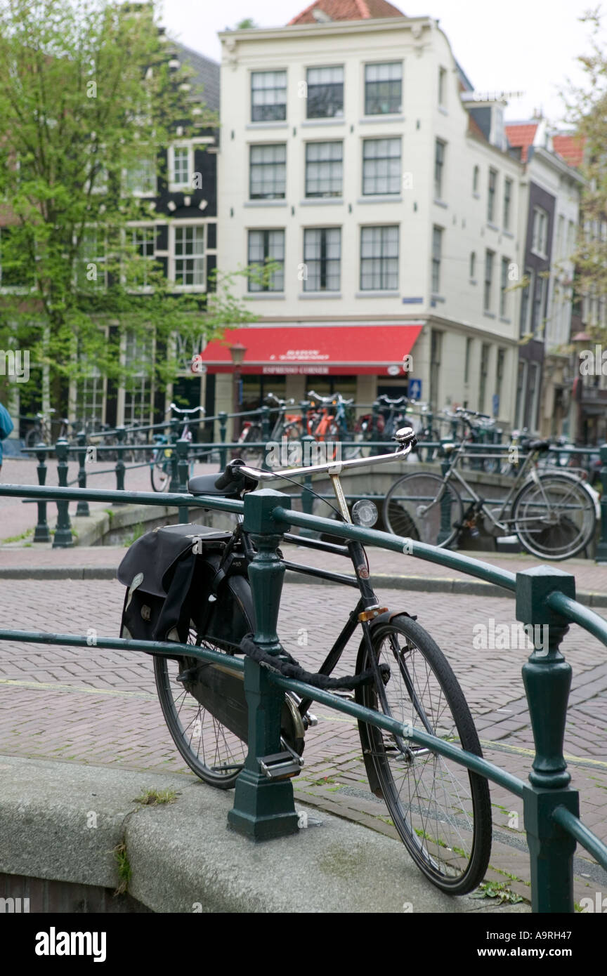 Fahrräder in Amsterdam Holland Stockfoto