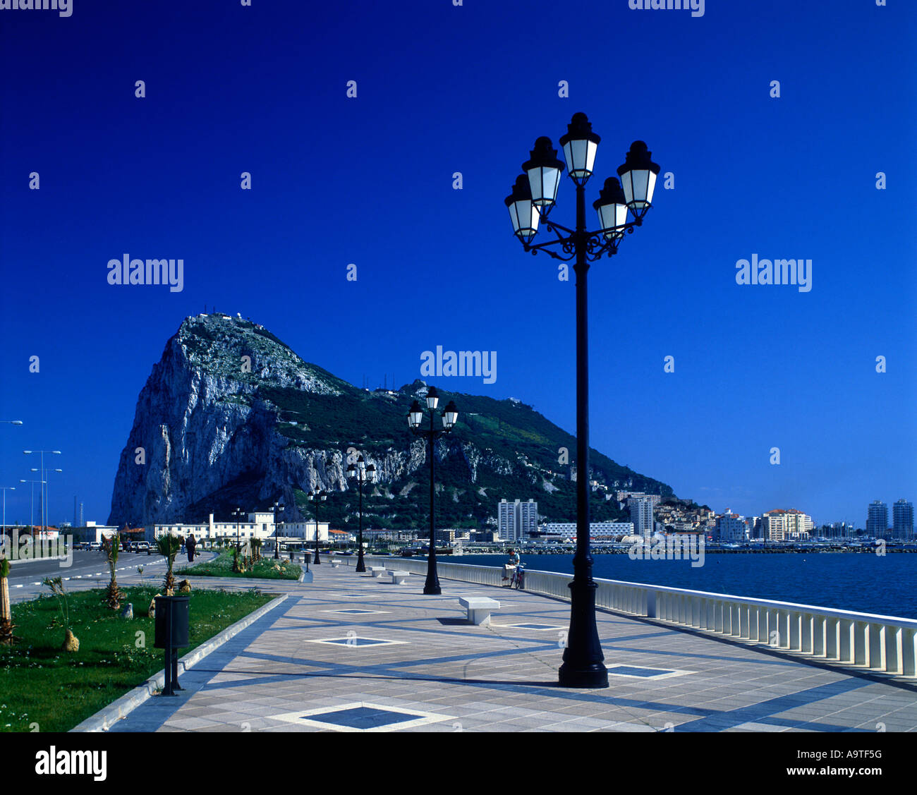 FELSEN VON GIBRALTAR AUS LA LINEA PROVINZ CADIZ SPANIEN Stockfoto