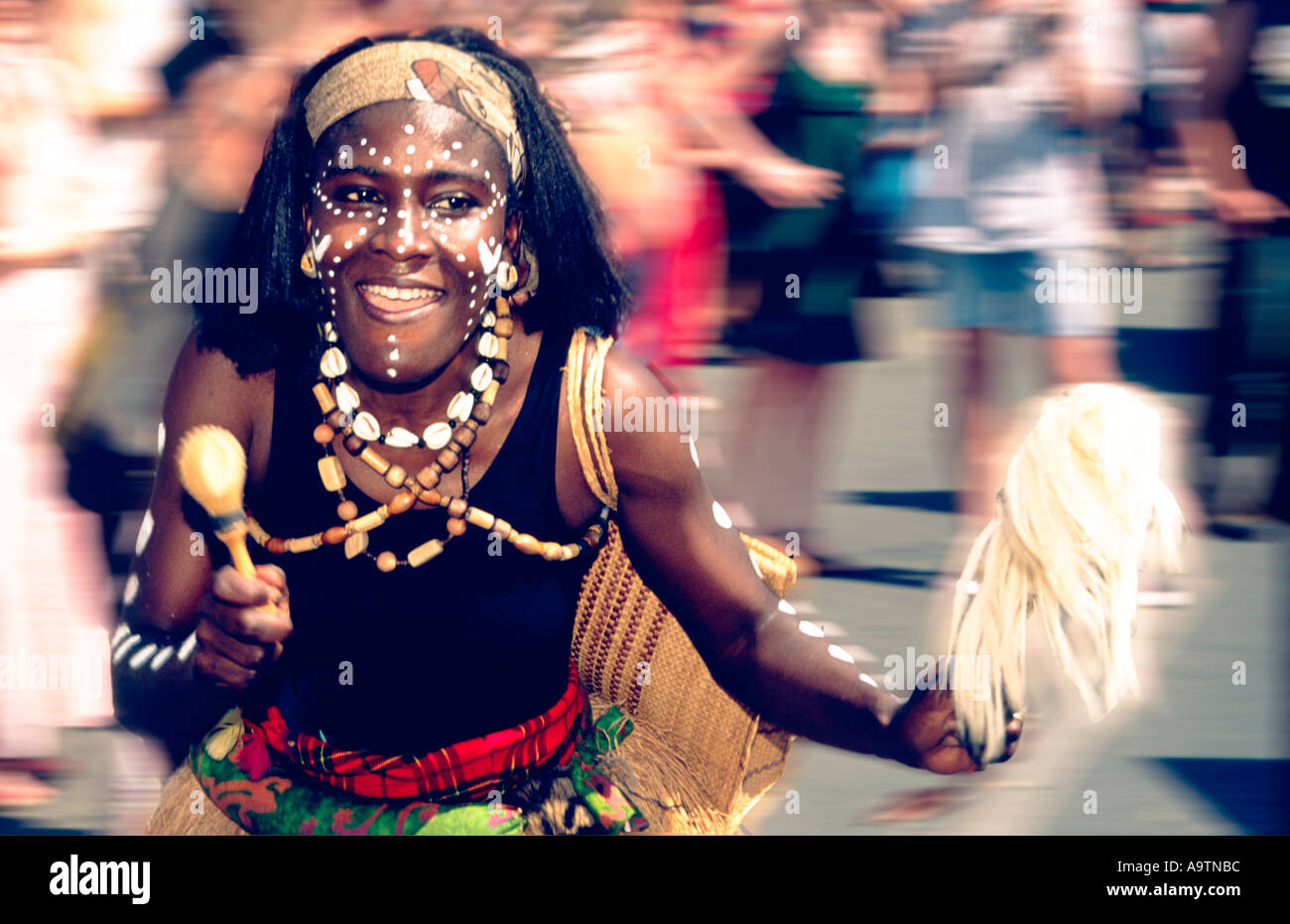Karneval der Kulturem Karneval der Kulturen brasilianische Tänzerin Stockfoto