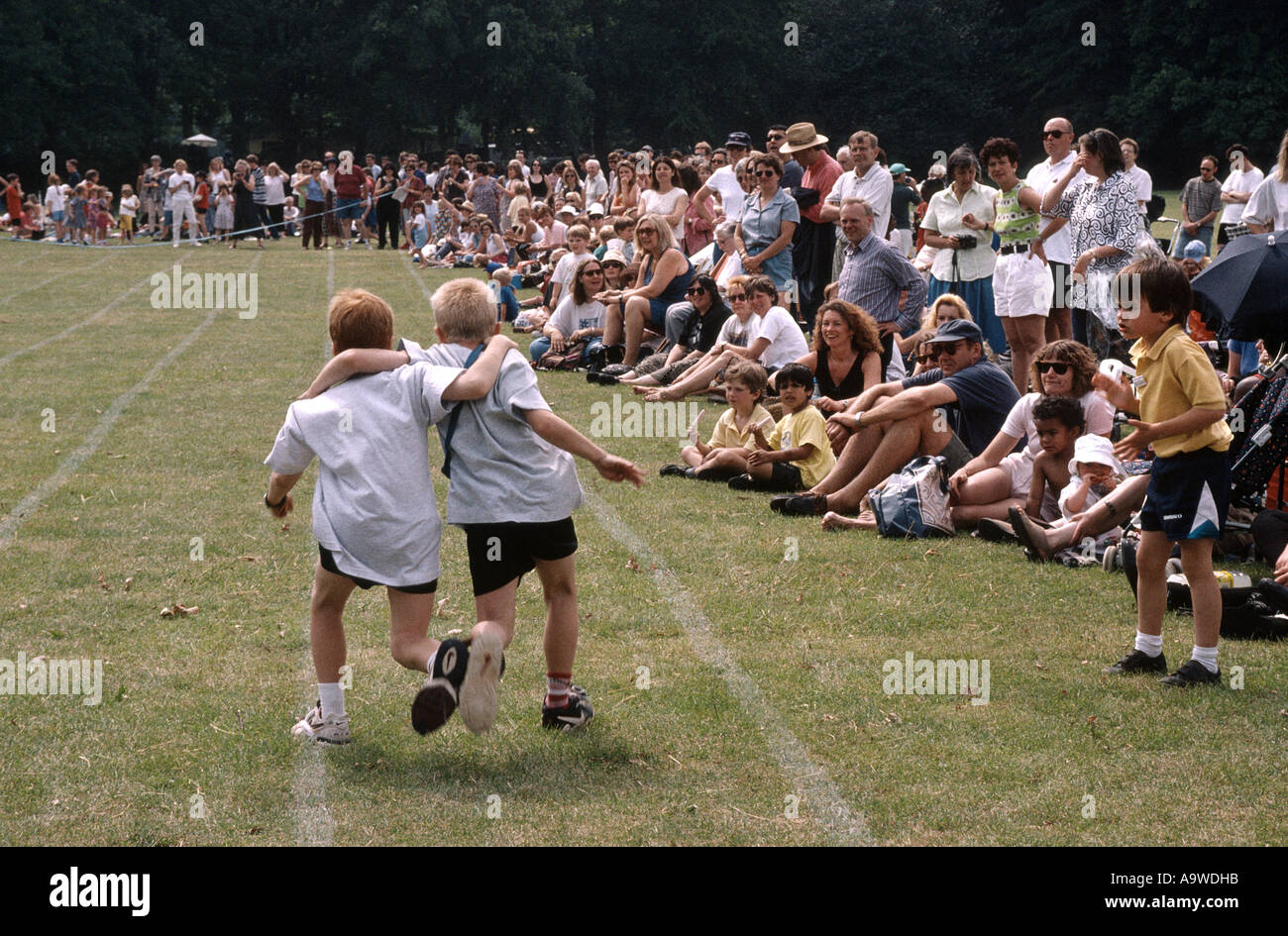 Sporttag der Grundschule Stockfoto