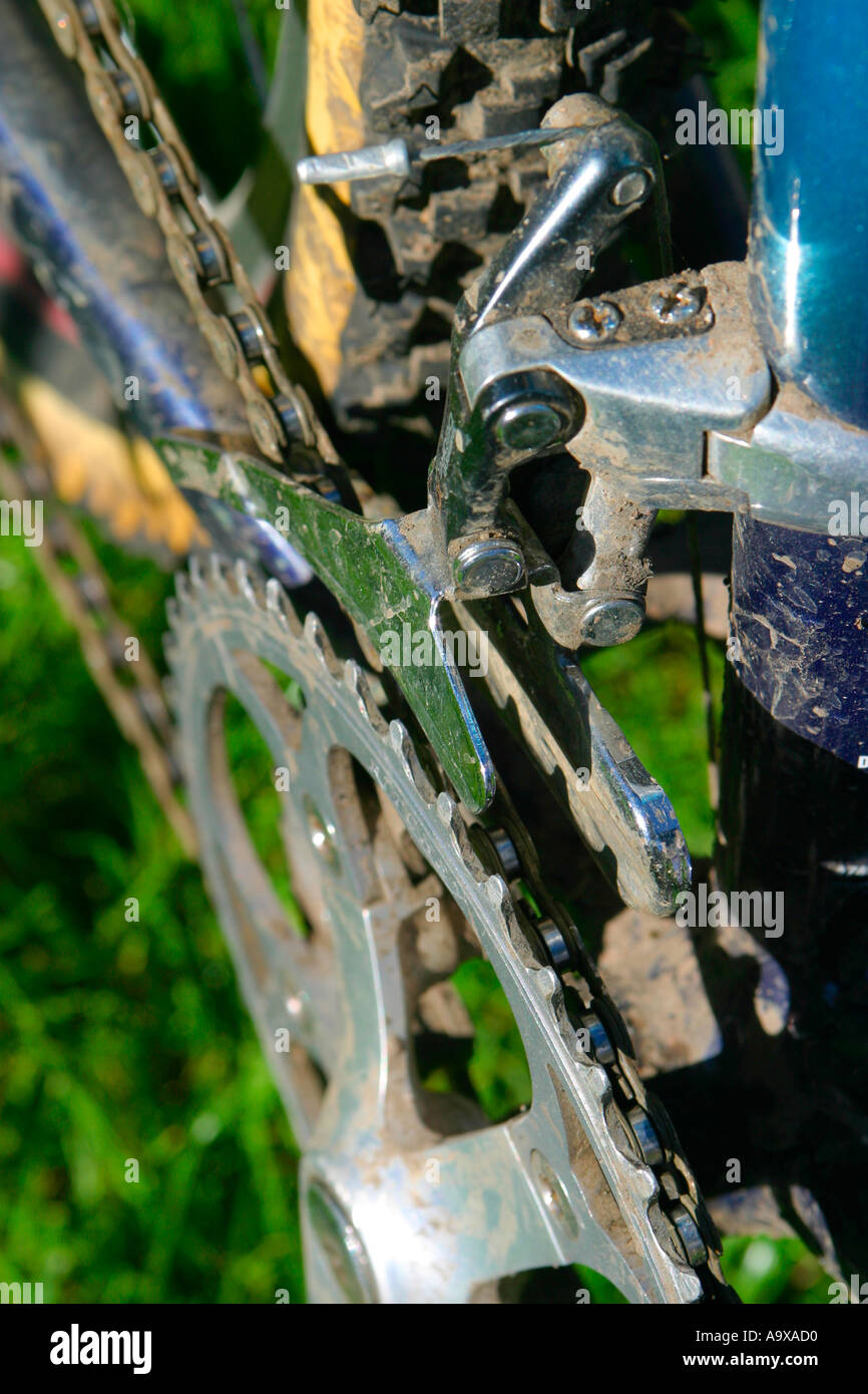 Detail der Umwerfer am Mountainbike Stockfoto