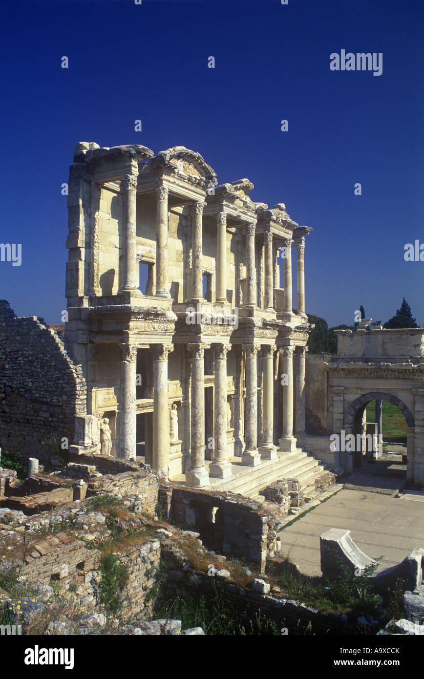 BIBLIOTHEK VON CELSUS RÖMISCHEN RUINEN EPHESOS IZMIR TÜRKEI Stockfoto