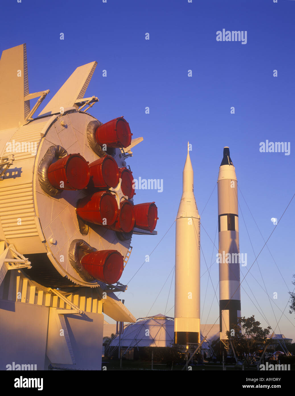 SATURN 1 B BOOSTER ARRAY AM ROCKET GARDEN KENNEDY SPACE CENTER VISITOR KOMPLEX MERRITT ISLAND FLORIDA USA Stockfoto