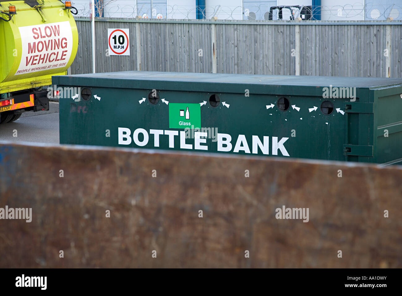 Altglascontainer Stockfoto