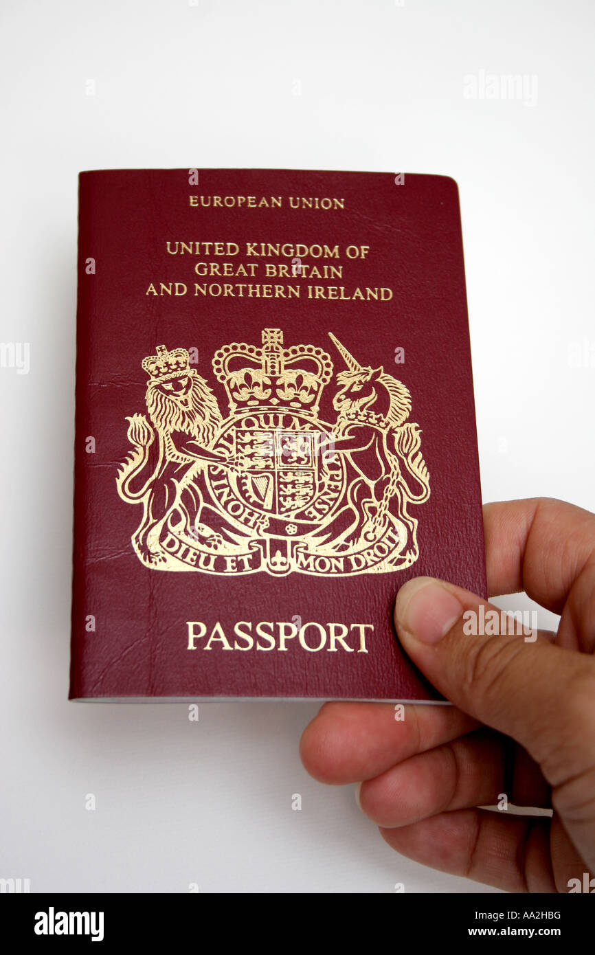 Ein Reisepass, der das Vereinigte Königreich von Großbritannien und Nordirland. Stockfoto