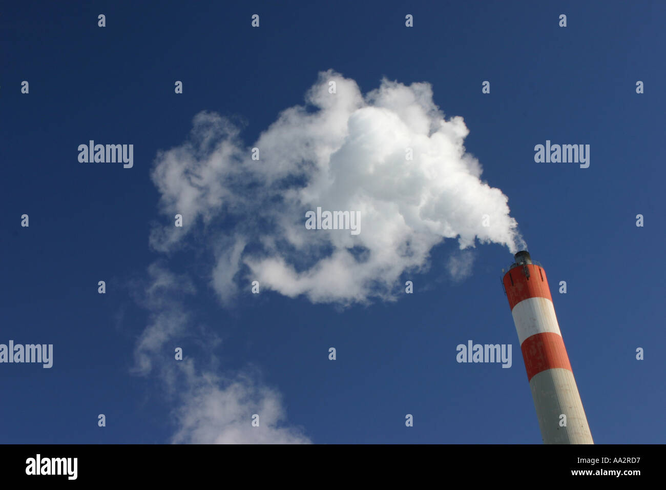 Schornstein des eine powerstation Stockfoto