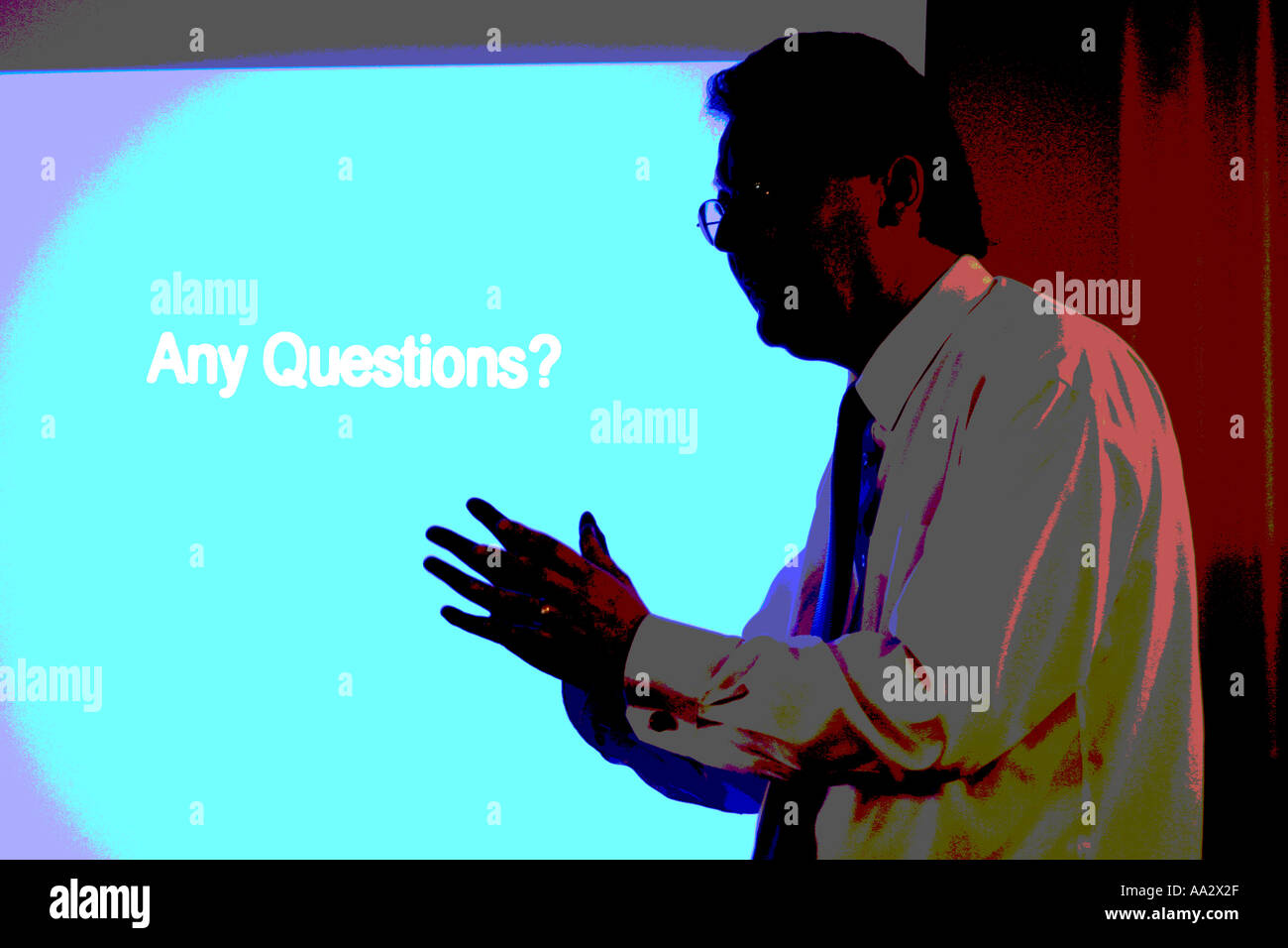 Mann mit Powerpoint Word excel Diashow Präsentation abstrakte englische Sprache Stockfoto