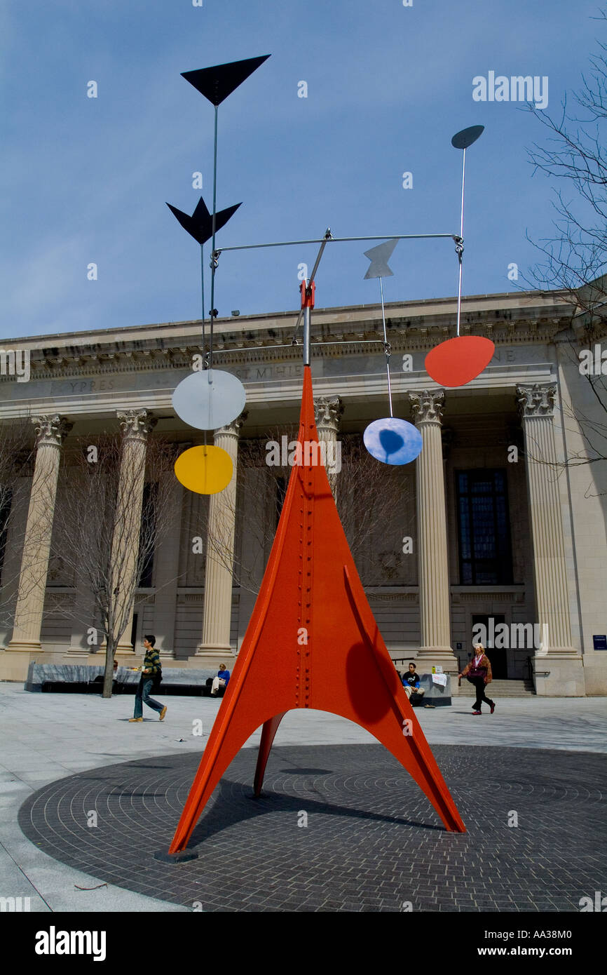 Alexander Calder Outdoor-Skulptur an der Yale University, New Haven, CT, USA Stockfoto