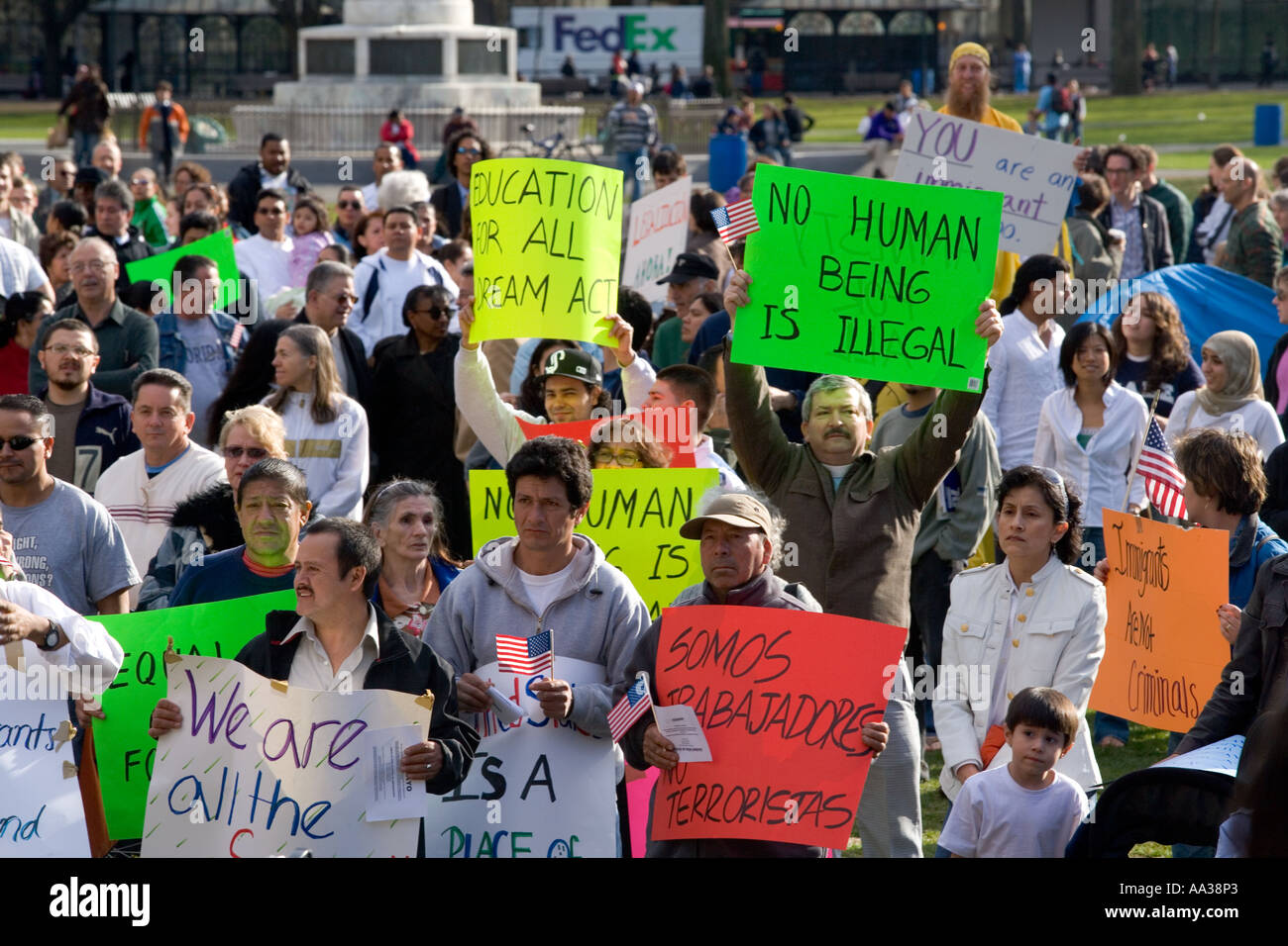 New Haven, Connecticut, USA-Einwanderer Einwanderungsgesetze der US-Regierung zu protestieren. Fragen der illegalen Einwanderung. Stockfoto
