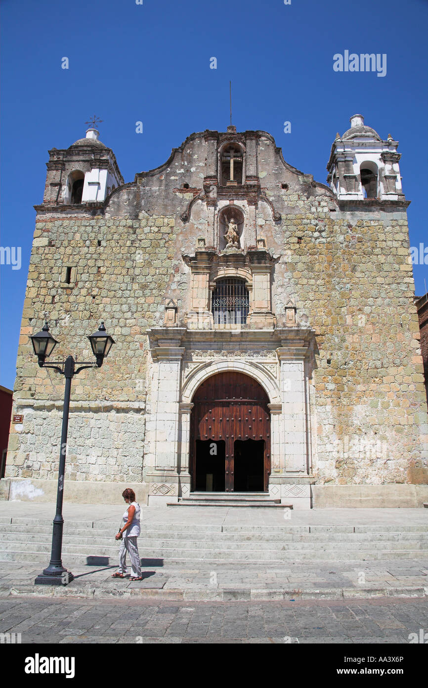 Iglesia de Sangre Cristo, Calle Macedonio Alcala, Oaxaca, Bundesstaat Oaxaca, Mexico Stockfoto