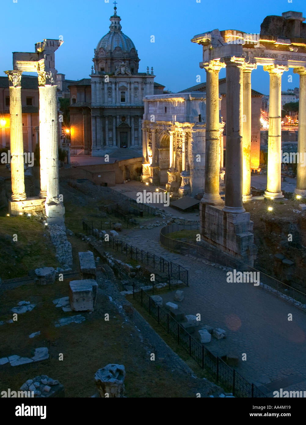 Forum-Rom Italien in der Abenddämmerung Stockfoto