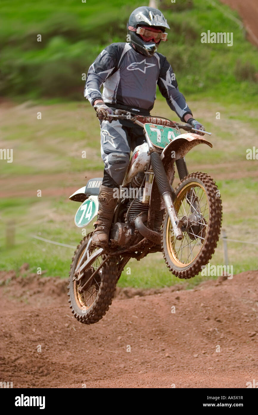 ein Motorradfahrer in einem Wettbewerb im Vereinigten Königreich namens Motocross oder scramble Stockfoto