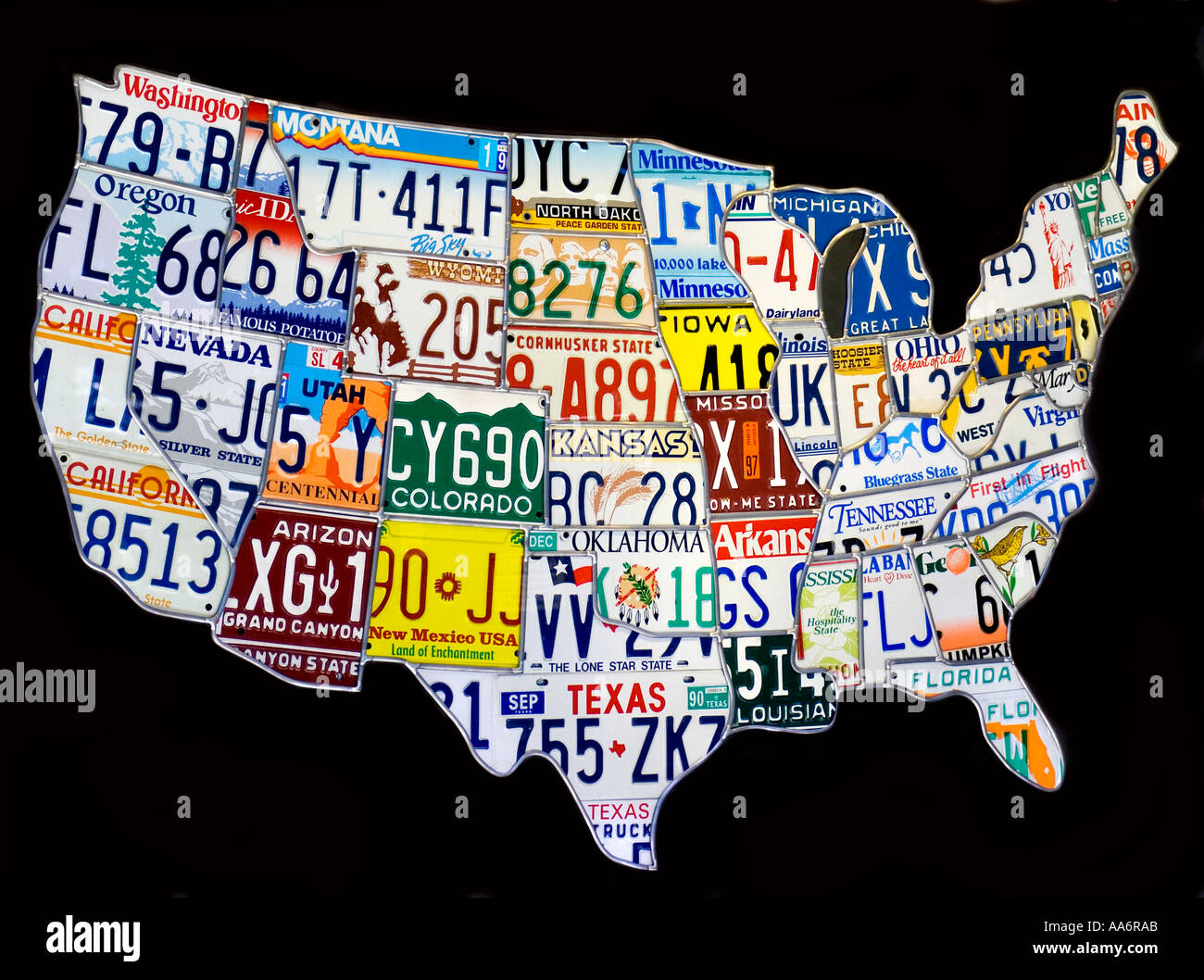 USA Karte von Amerika Collage Auto Reg Nummernschilder Vereinigte Staaten von Amerika aus geographisch platzierten Metall Kfz-Kennzeichen Kennzeichen Stockfoto
