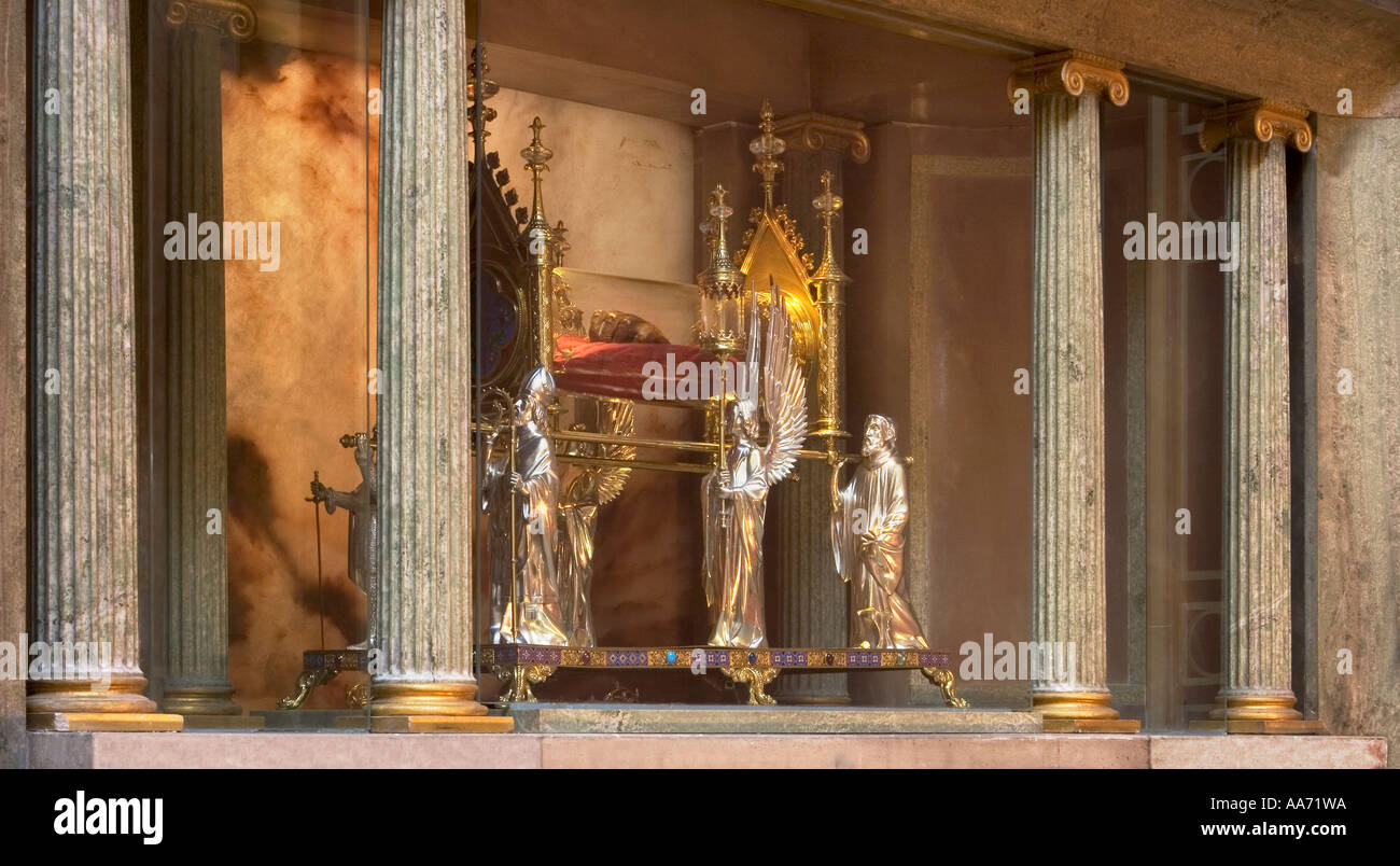 Reliquiar mit der Hand des Heiligen Johannes Kemble, St. Francis Xavier