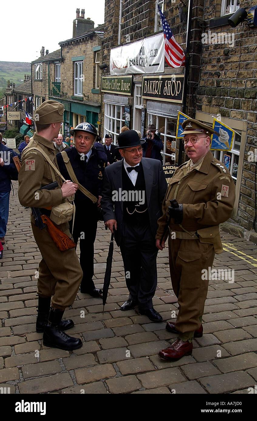Papas Armee Appreciation Society am Haworth 1940 s Wochenende in Yorkshire 2003 Foto von John Robertson Stockfoto