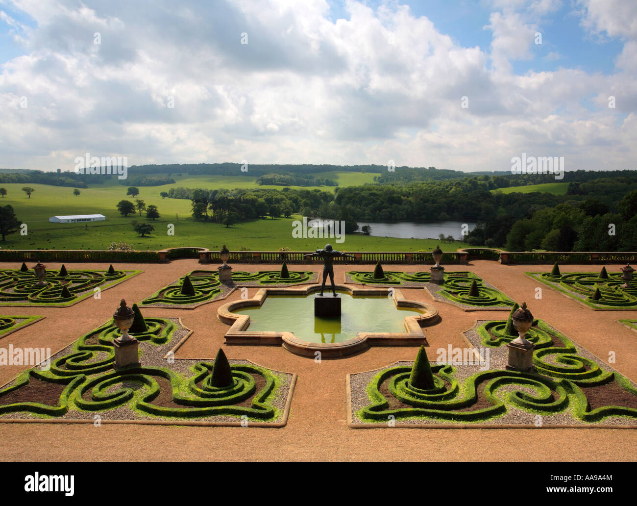 Harewood House, Gartenterrasse, Leeds, Yorkshire, UK, Europa Stockfoto