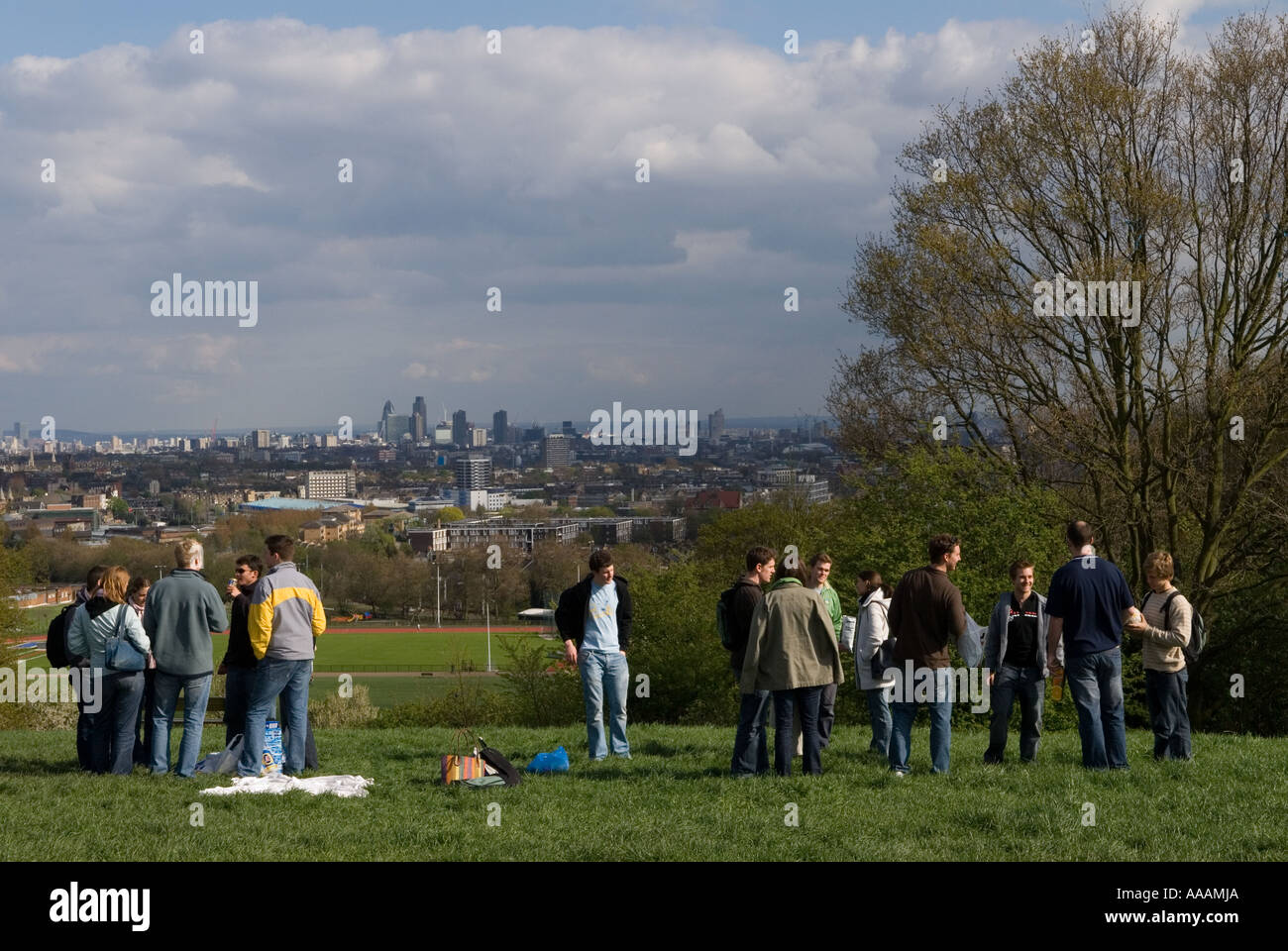 London Skyline Blick auf die Stadt von Hampstead Heath London NW3 England Stockfoto