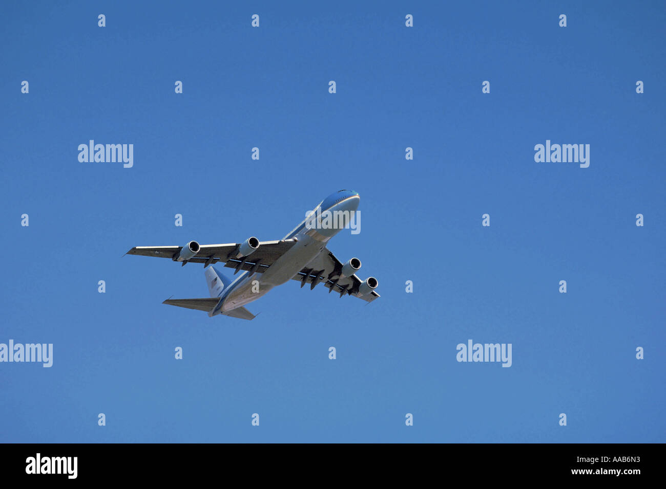 Air Force One Sekunden nach dem Start vom Flughafen LAX, Los Angeles Stockfoto