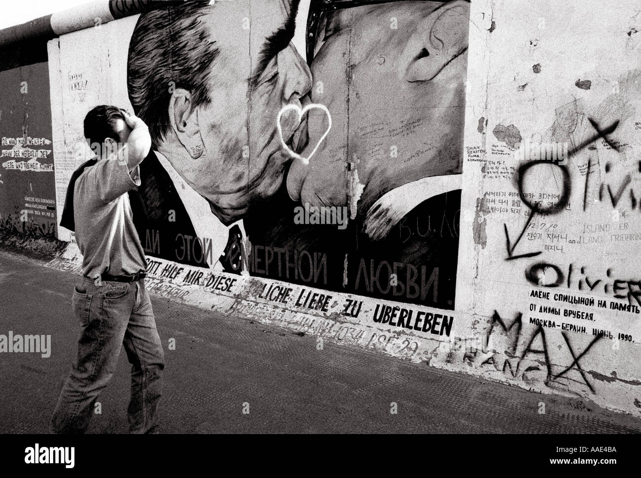 East Side Gallery Wall Graffiti an der Wand von Drnitrij Vrubel Berlin Deutschland Stockfoto