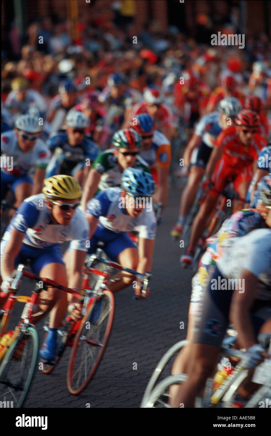 Fahrer in 2002 Tour Down Under Radrennen in Adelaide Australien Stockfoto