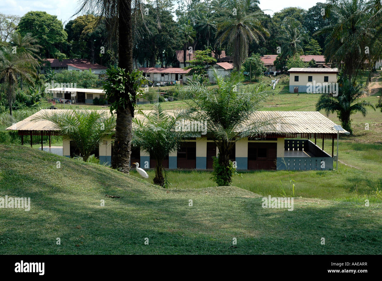 Albert Schweitzer Krankenhaus im Jahr 2007 neben dem Fluss Ogooué in Lambaréné, Gabun Stockfoto