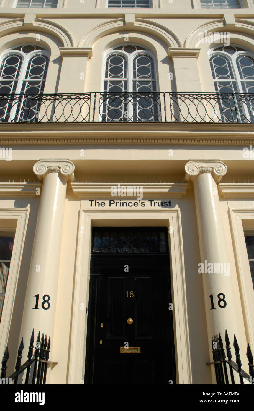 Der Hauptsitz der Princes Trust im Park Square East Regents Park London England Stockfoto