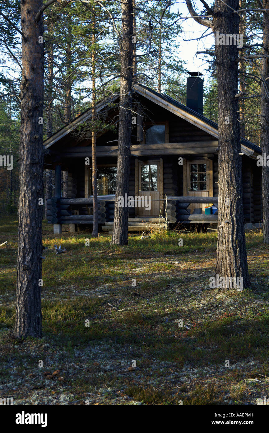 Blockhaus in der Nähe von Saariselkä Finnland Stockfoto