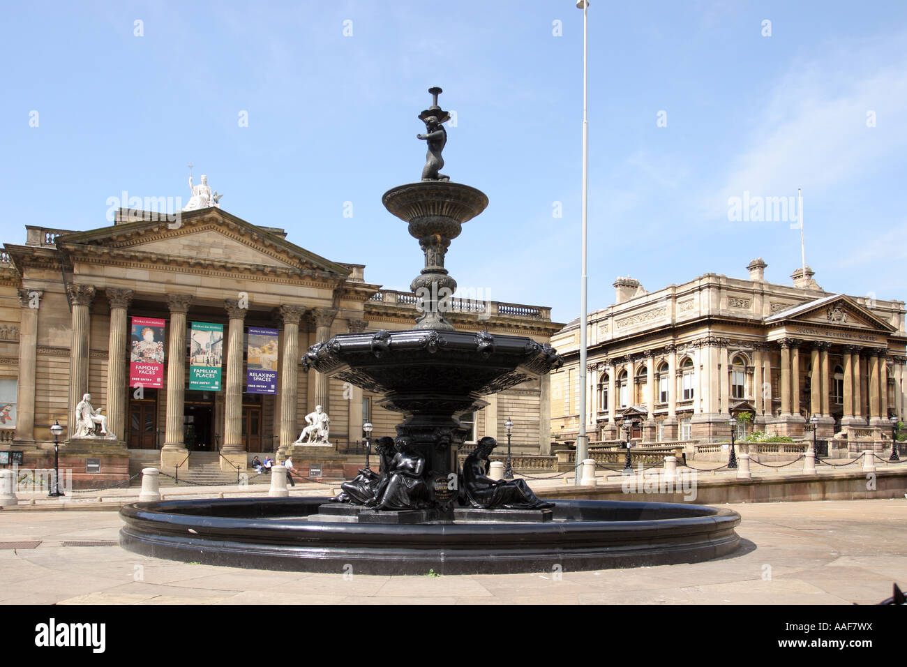 William Brown Street mit Walker Art Gallery & County Sessions House, Liverpool Stockfoto
