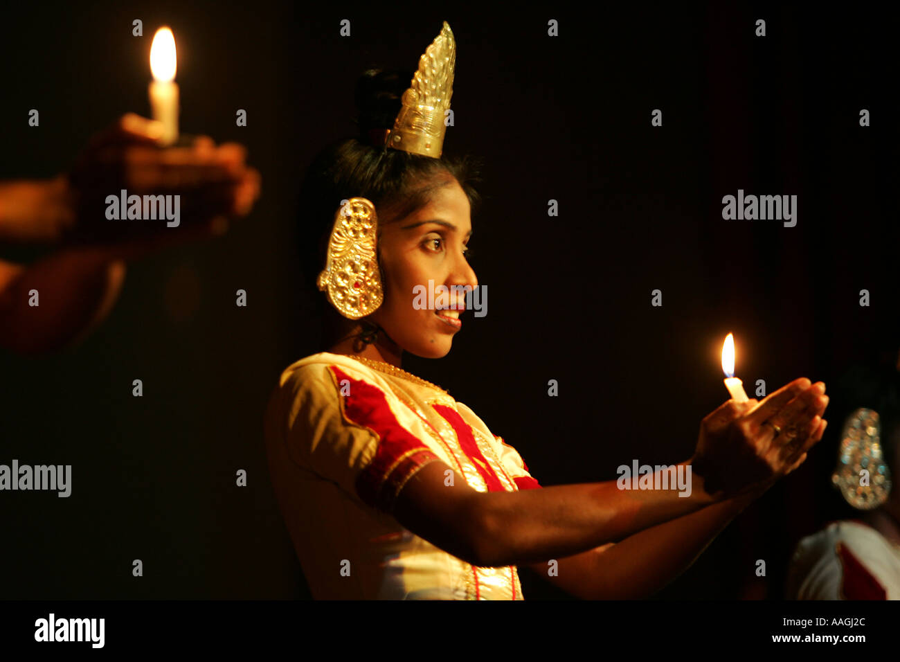 Kohomba Tanz Kandy Dance traditioneller Tanz zu verehren Gott Kohomba Tanzperformance für Touristen Stockfoto