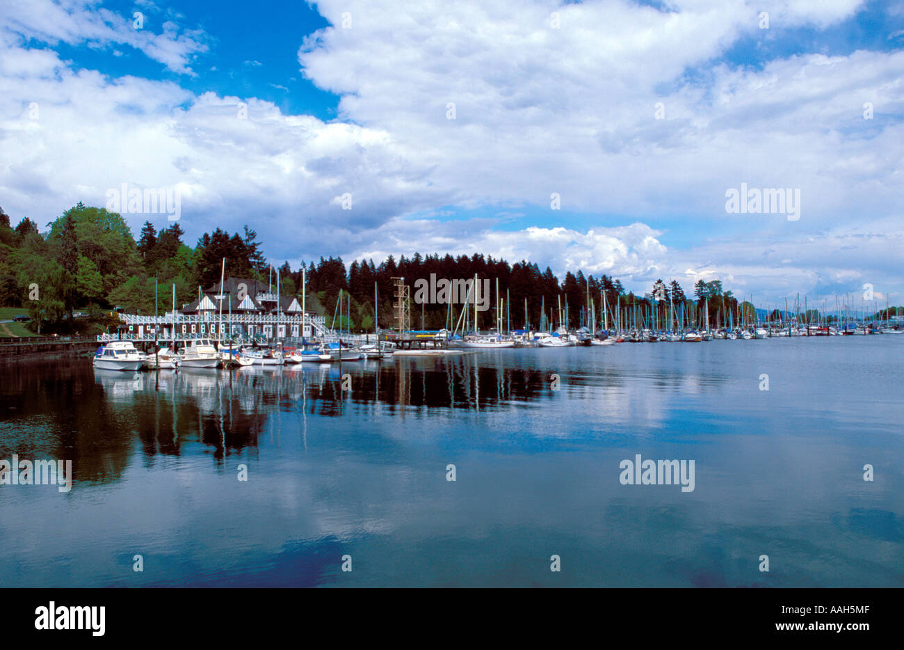 Blick über Vancouver Harbour vom Stanley Park in Vancouver British Columbia Kanada Stockfoto