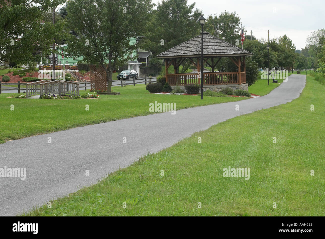 Wandern Jogging-Pfad In einem öffentlichen Park Stockfoto