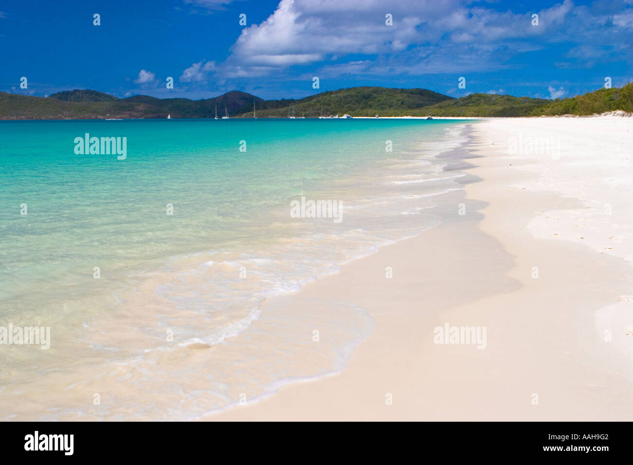 Die spektakuläre reinweiß blendend Quarzsand Whitehaven Beach bis Inseln Queensland Australien Stockfoto