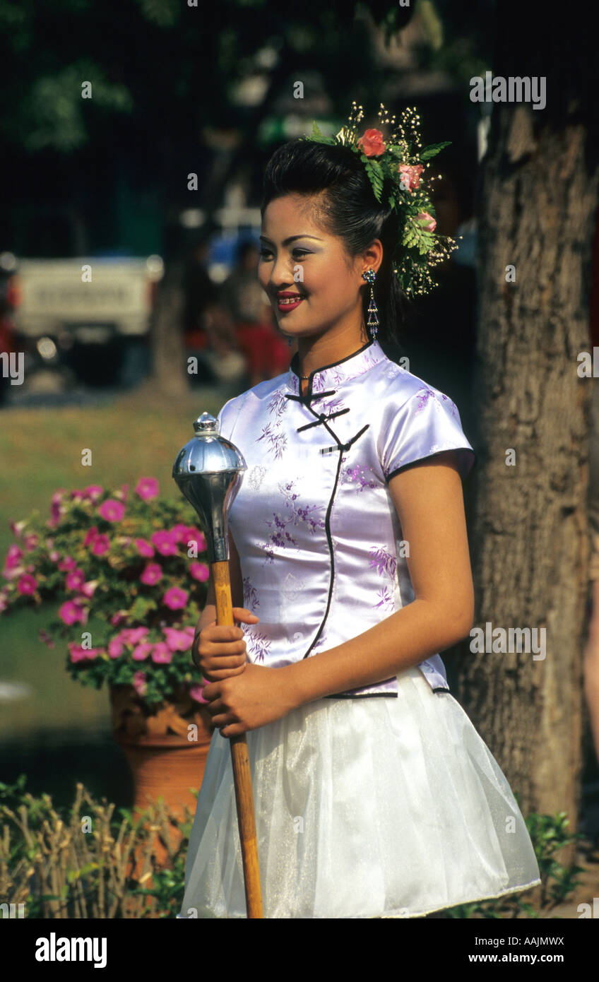 Lady Tambourmajor in Chiang Mai, Thailand Blumenfestival veranstaltet jedes Jahr im Februar Stockfoto