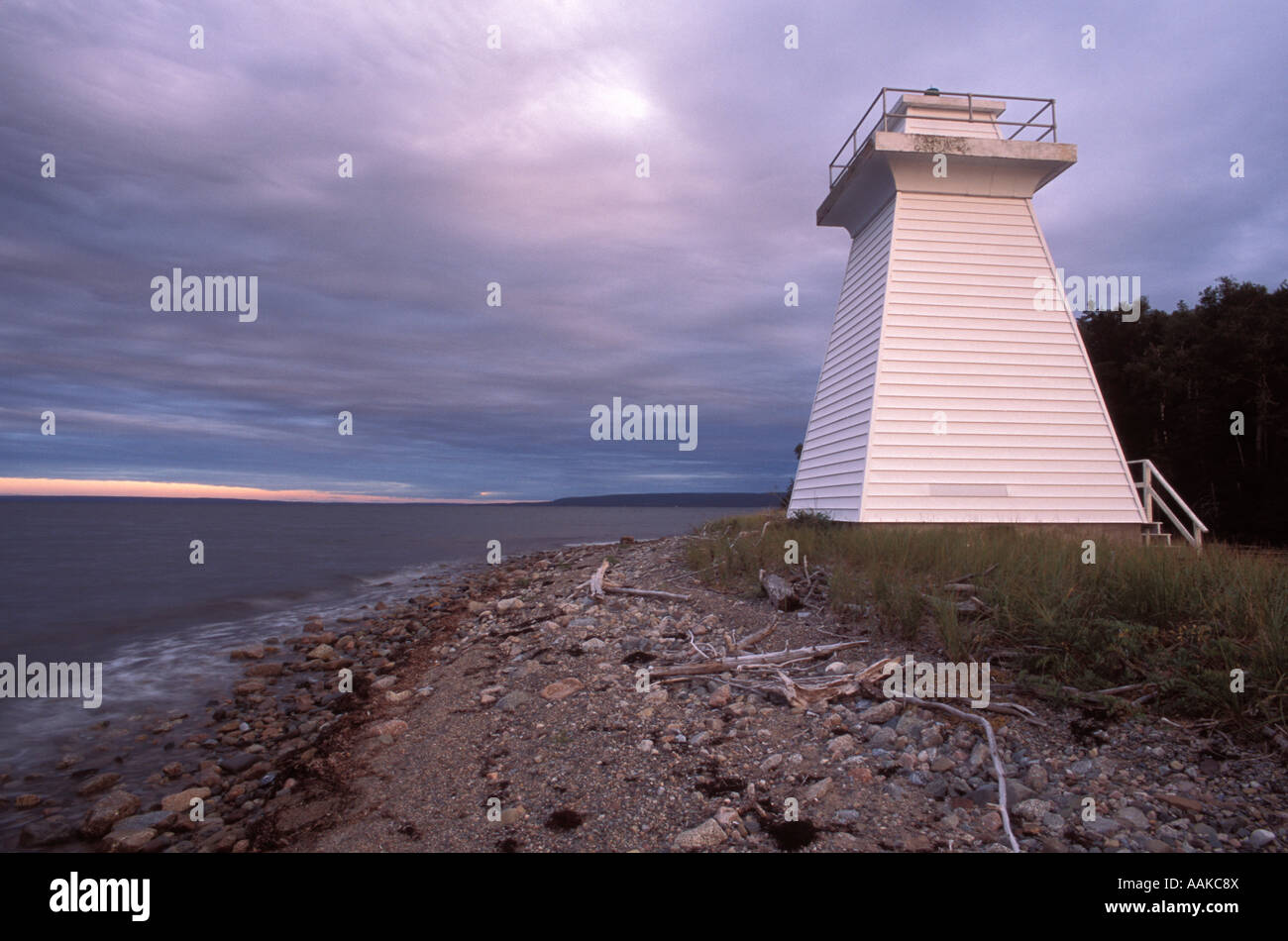 Leuchtturm am Bras d'Or Lake, Nova Scotia, Kanada Stockfoto
