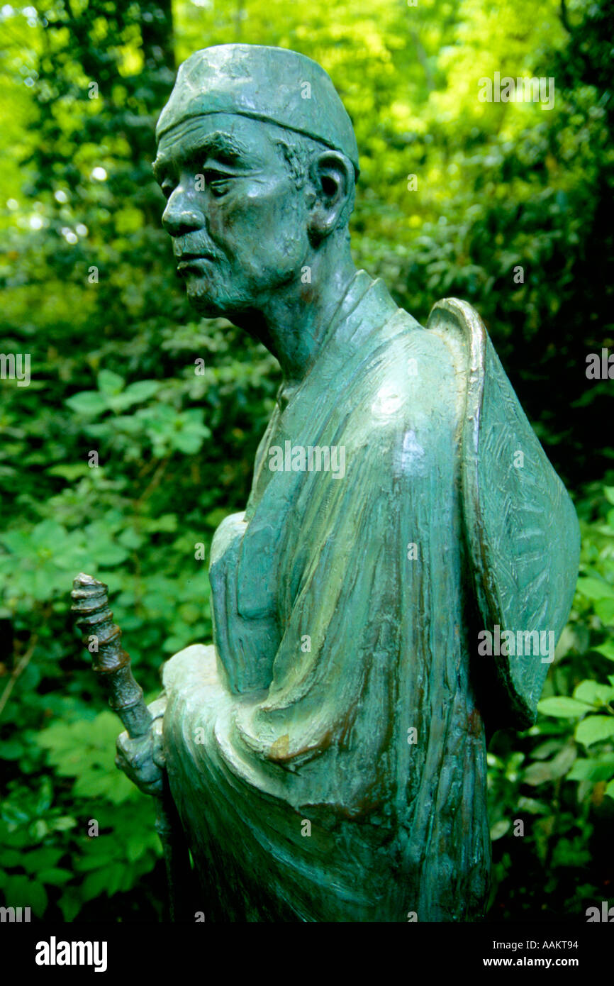 Japan-Hiraizumi Haiku Dichter Matsuo Basho statue Stockfoto
