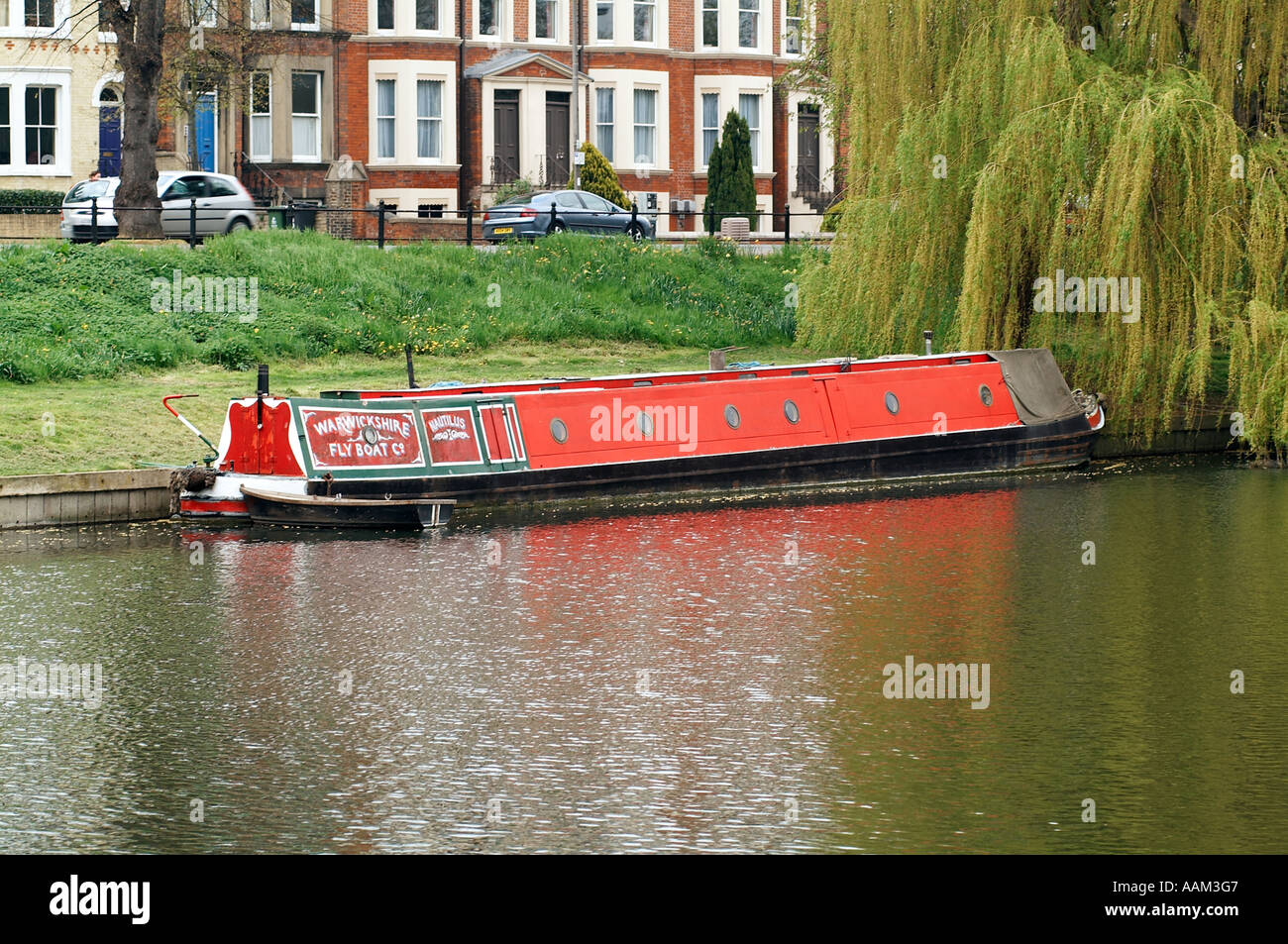 Kanal, Boot, Kahn, Erholung, Urlaub, Großbritanniens, Kanal, System, Schlehe, langsamer, des Lebens, Transport, Boot, Schwimmer, Ve Stockfoto