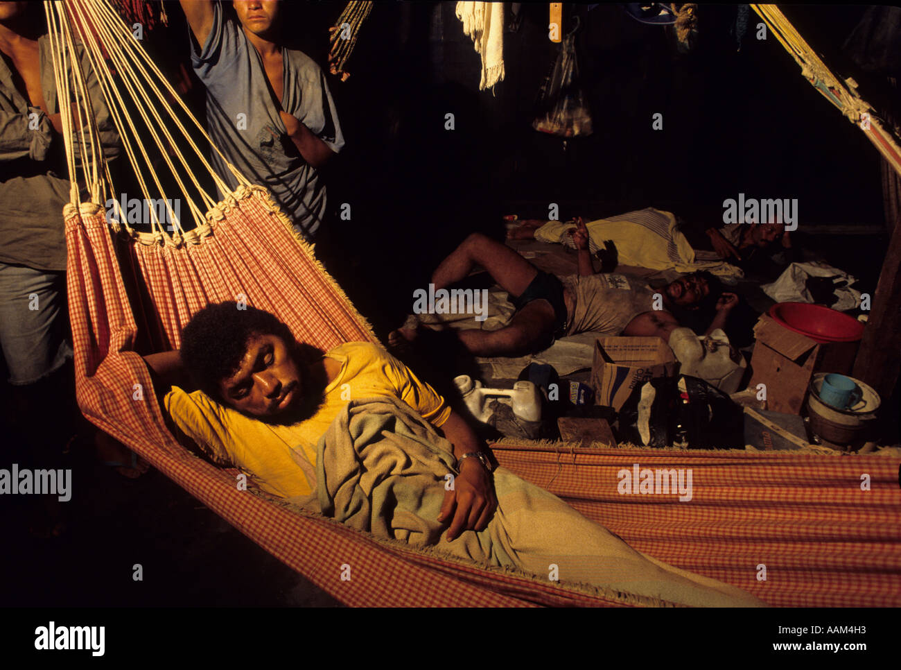 Moderne Sklaverei Schuldknechtschaft an Alkohol Zuckermühle, Bundesstaat Bahia, Brasilien. Stockfoto