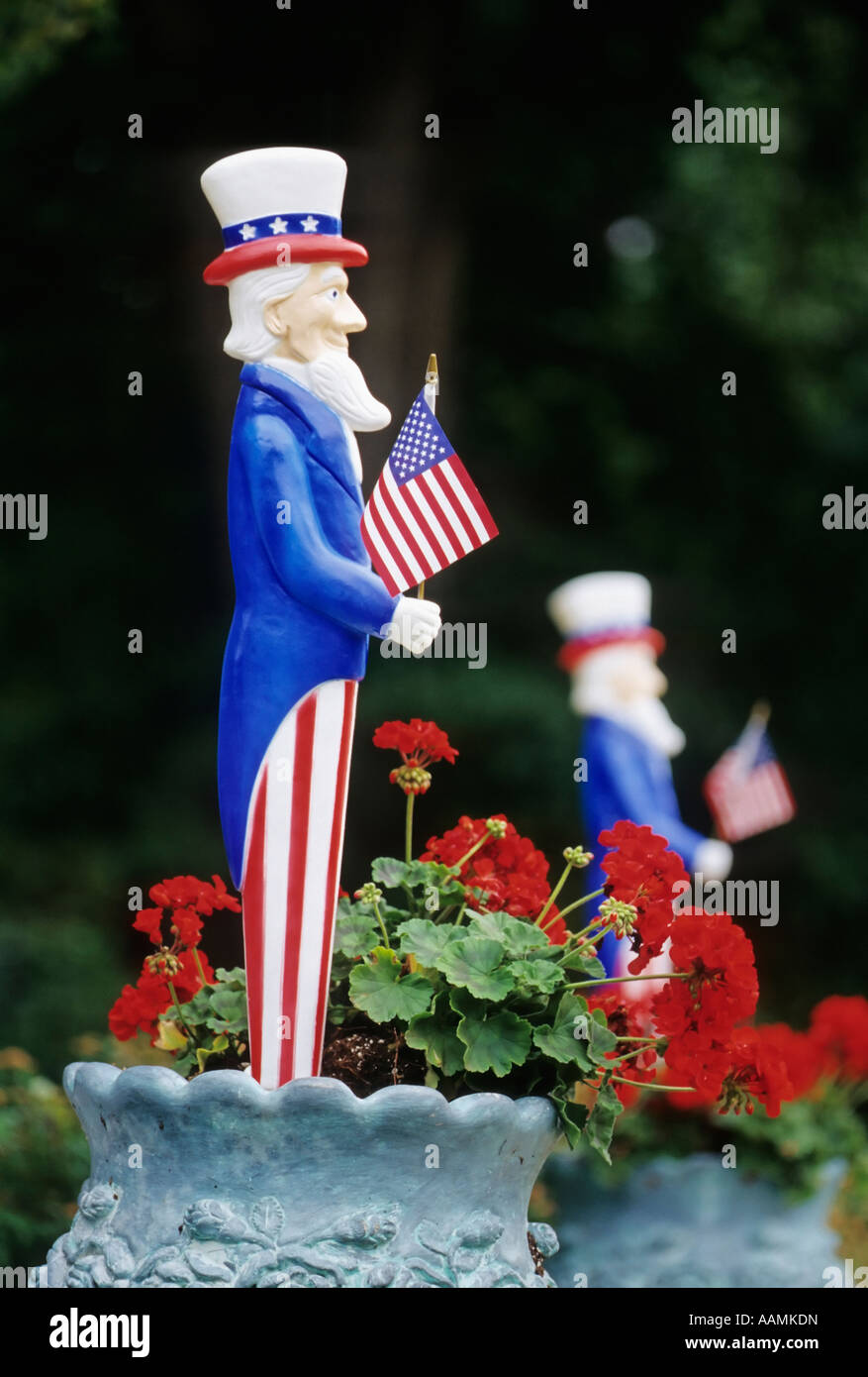 Uncle Sam mit amerikanischer Flagge Americana figurine Stockfoto