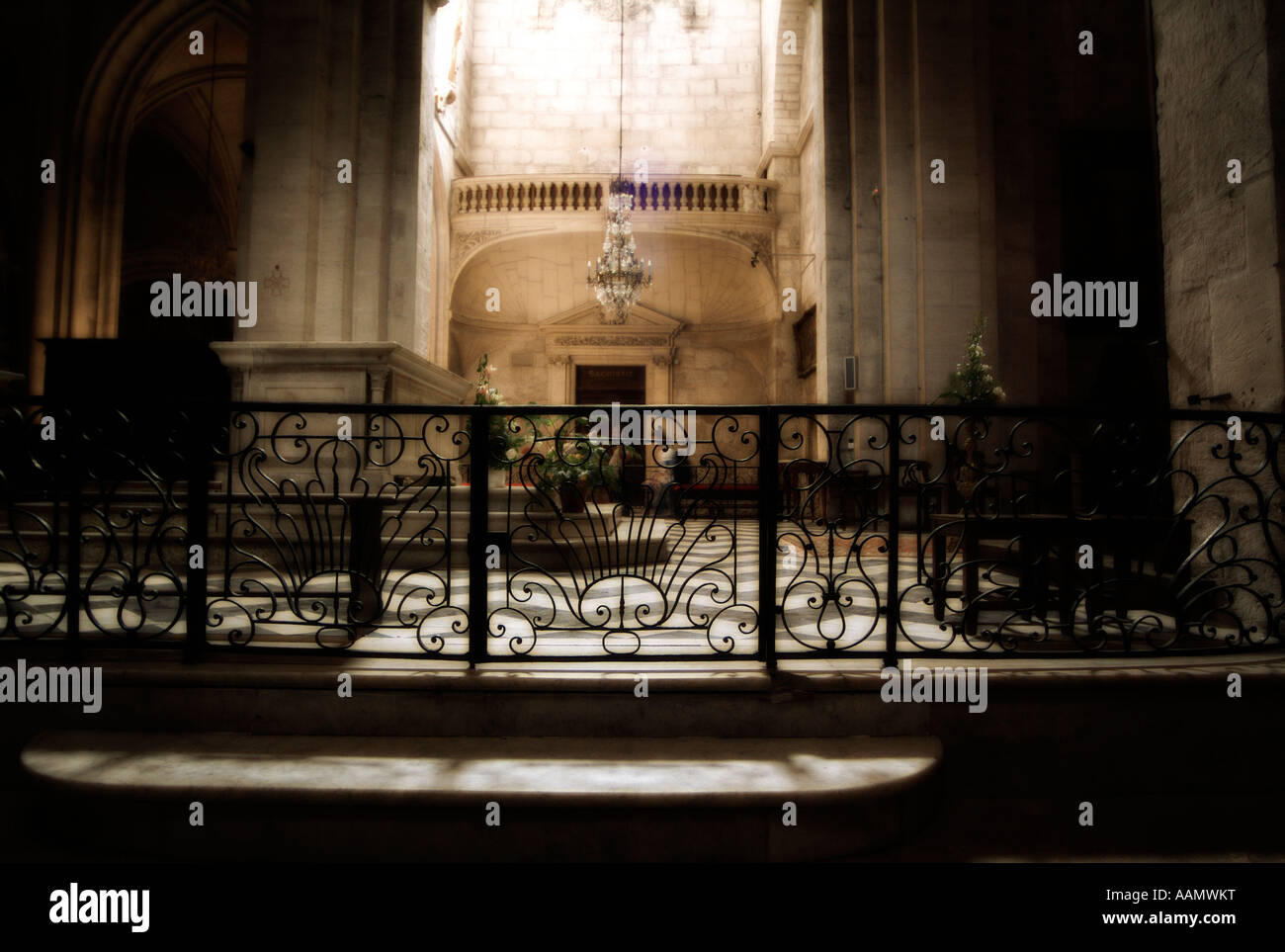 Saint-Trophime (St. Trophimus) Kirche (ehemals Dom). Arles. Bouches du Rhone Handelsverträge, Provence. Frankreich Stockfoto