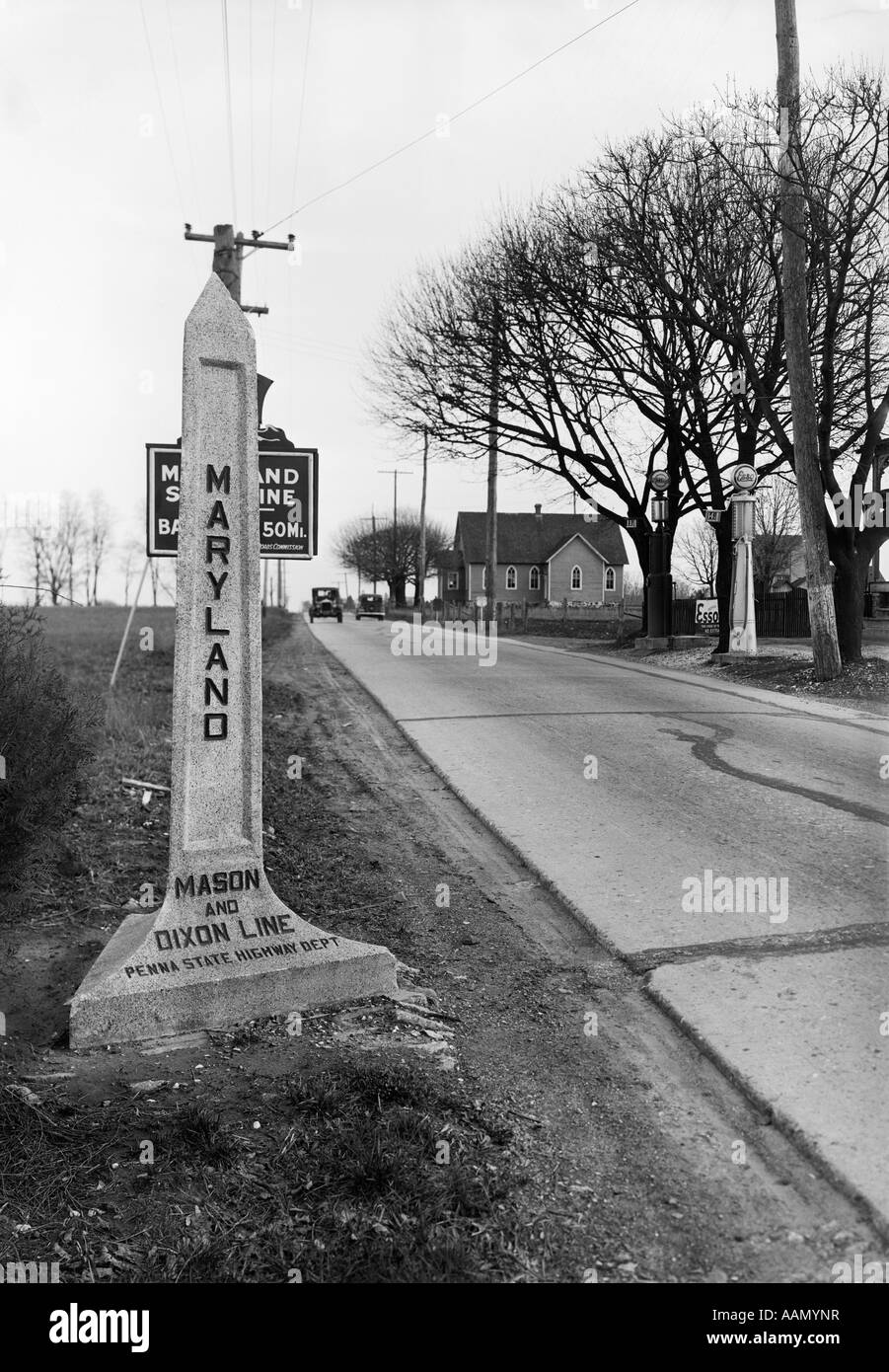 1920S 1930S AUTOBAHN MARKIERUNG ZEICHEN MARYLAND PENNSYLVANIA GRENZE MARKIEREN MASON-DIXON-LINIE Stockfoto