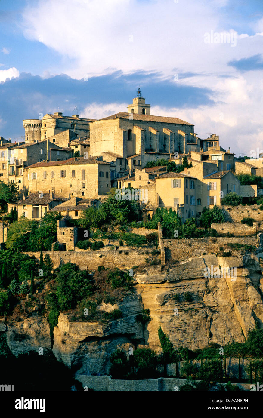 Dorf von Gordes, Vaucluse, Frankreich, Europa Stockfoto