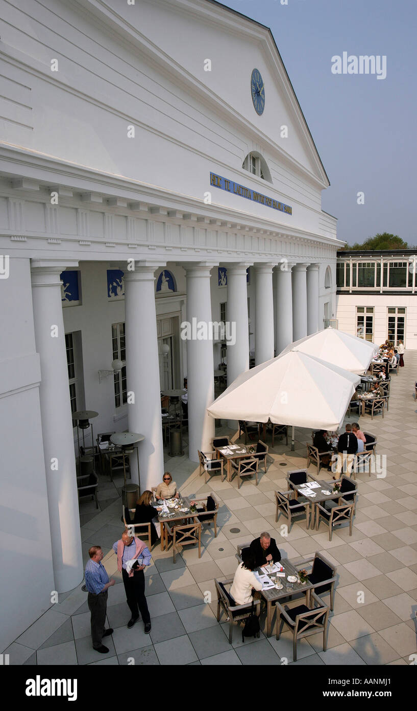 Hotelterrasse des Kempinski Grand Hotel Seebad Heiligendamm in Mecklenburg-West Pomerania, Deutschland Stockfoto