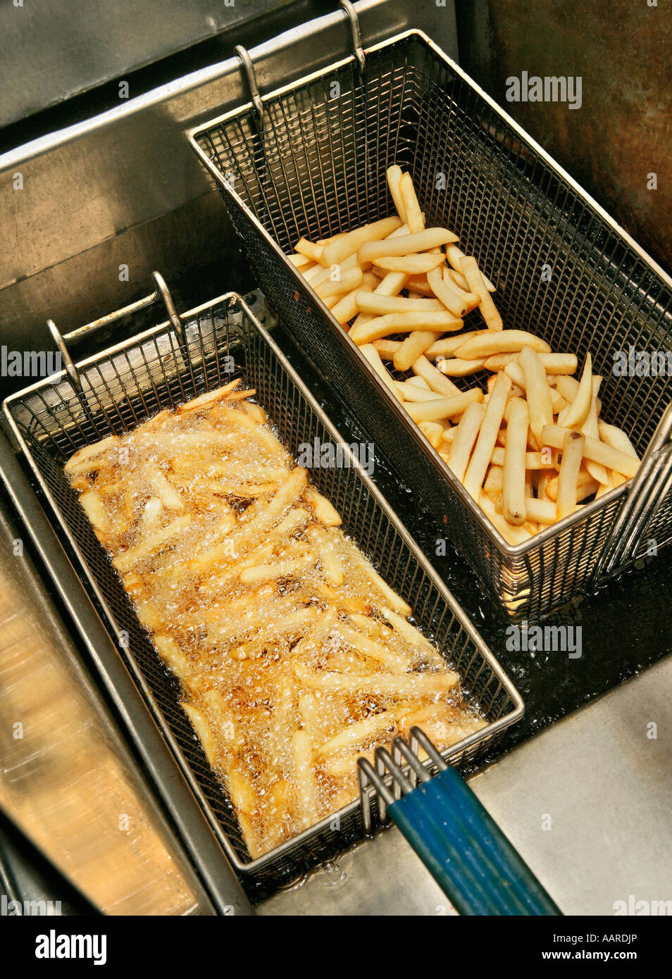 Tiefen fetten Braten französische gebratene Kartoffeln Stockfoto