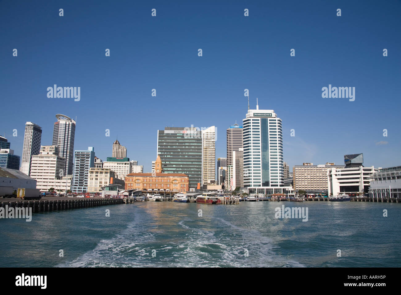 AUCKLAND NORTH ISLAND Neuseeland suchen vielleicht zurück zu Queens Wharf Stockfoto