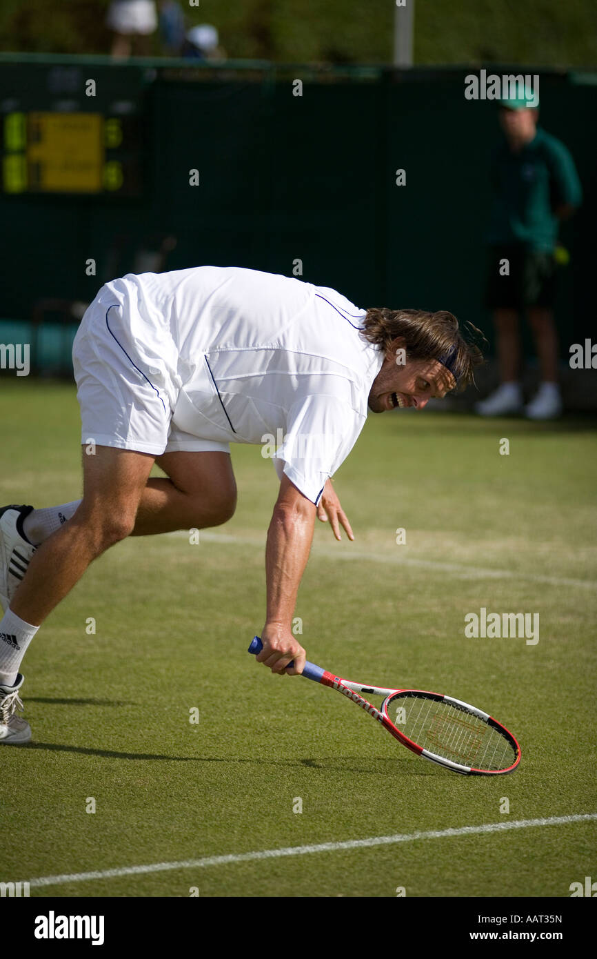 Lee Childs gewinnt Qualifikationsspiel für die Wimbledon Championships Juni 2007 Stockfoto